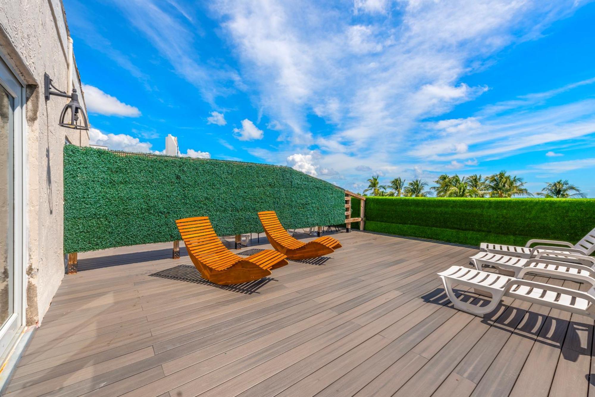 Sobe Suites In Маями Бийч Екстериор снимка