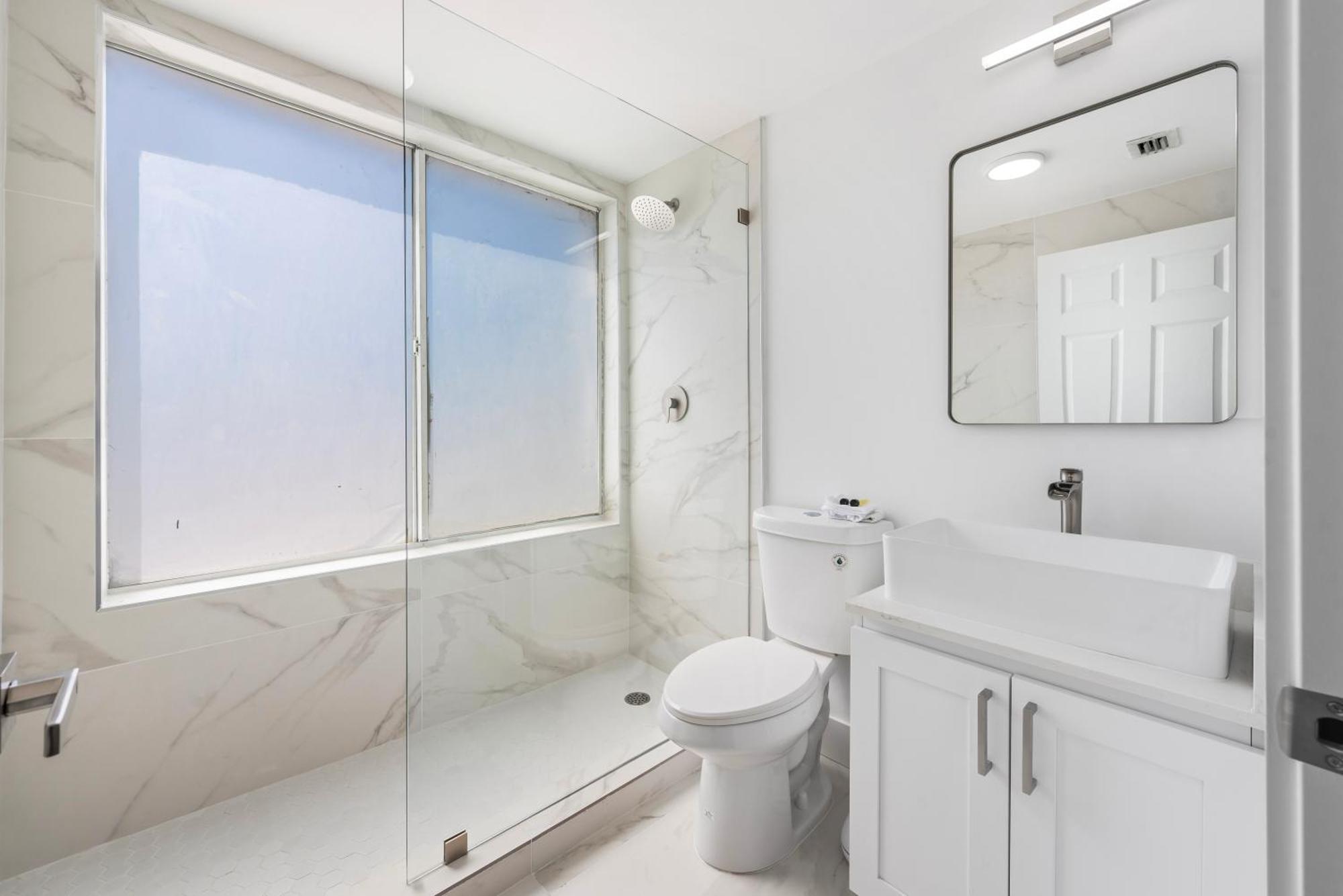 Sobe Suites In Маями Бийч Екстериор снимка